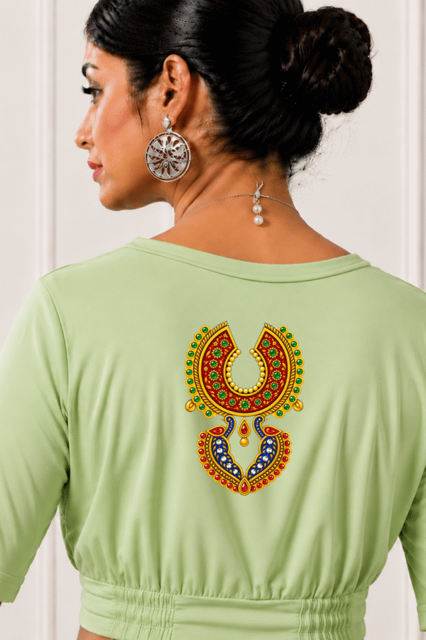 Traditional Necklace Jewelry Printed Blouse